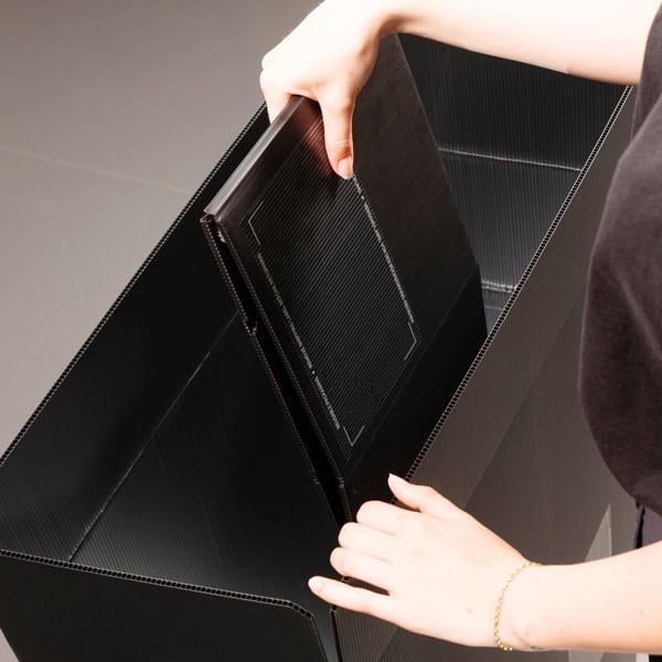 Verpackung zurückschicken - Schritt 4 - Einwurf in den Postkasten